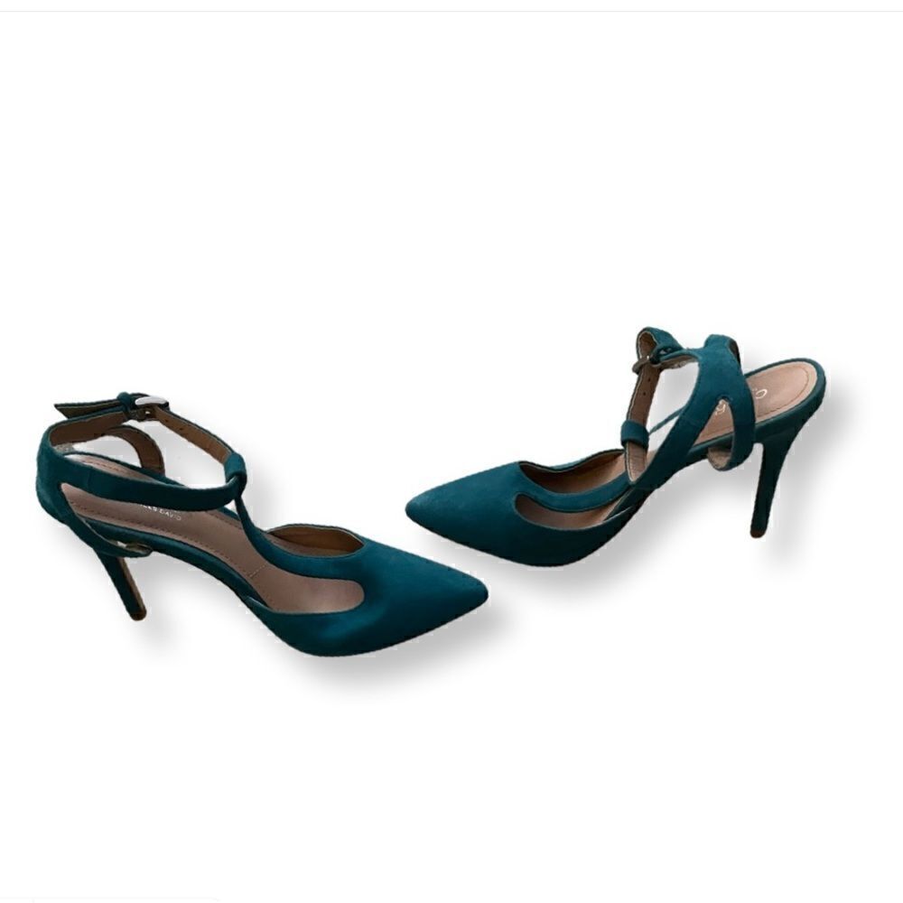 Charles David Aqua Suede Heels
